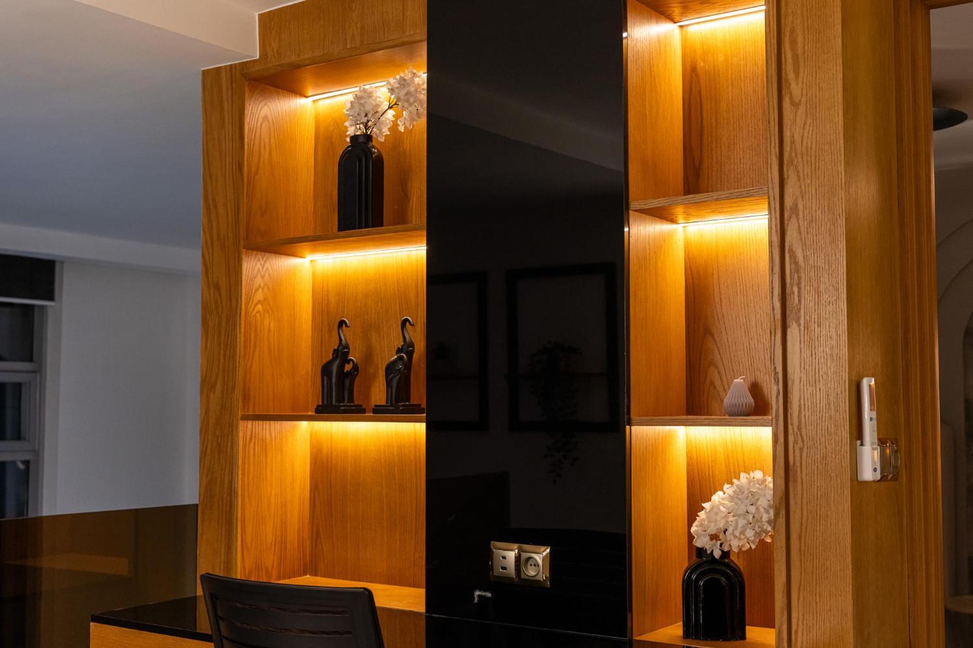 タンジェEcrin Secret, Duplex Prestige, Proche Corniche & Medina, Piscine, Parking, Wifi, Iptv, Acアパートメント エクステリア 写真