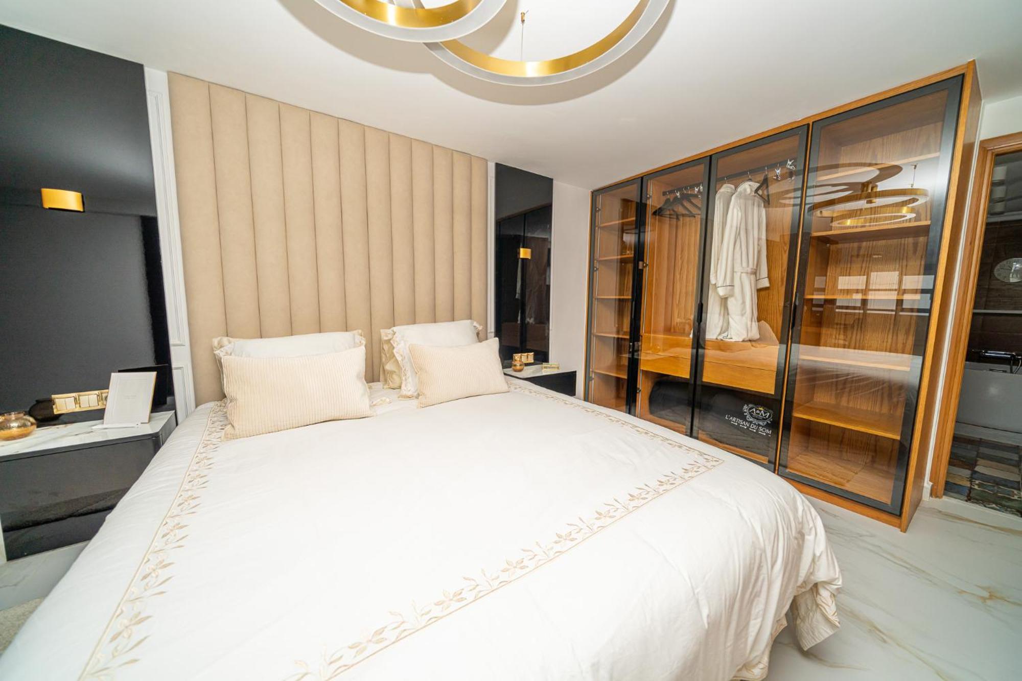 タンジェEcrin Secret, Duplex Prestige, Proche Corniche & Medina, Piscine, Parking, Wifi, Iptv, Acアパートメント エクステリア 写真