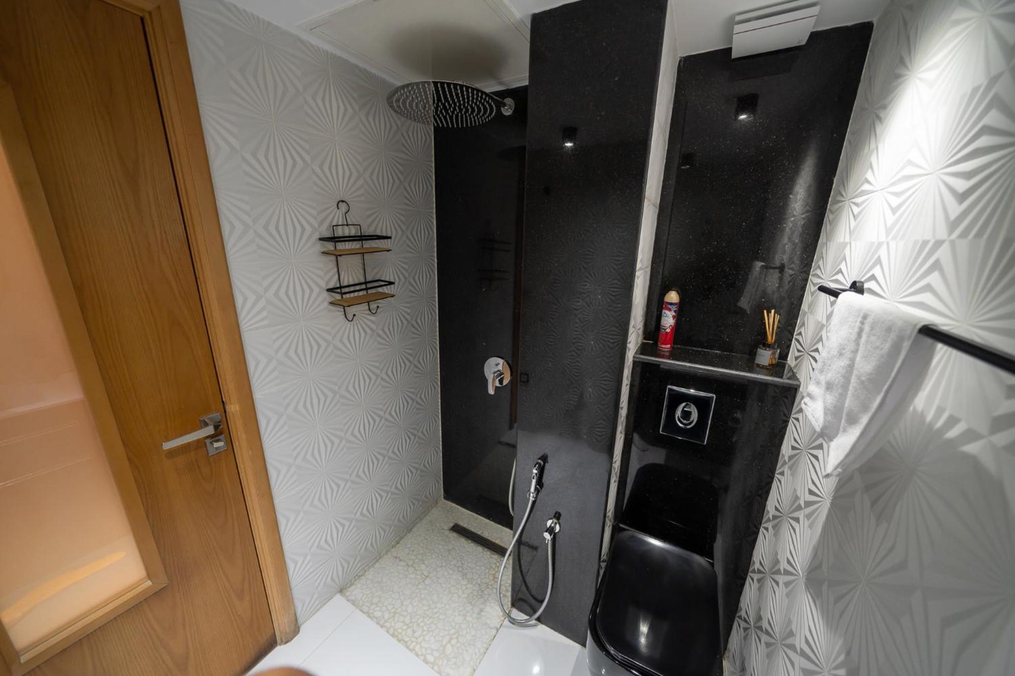 タンジェEcrin Secret, Duplex Prestige, Proche Corniche & Medina, Piscine, Parking, Wifi, Iptv, Acアパートメント エクステリア 写真